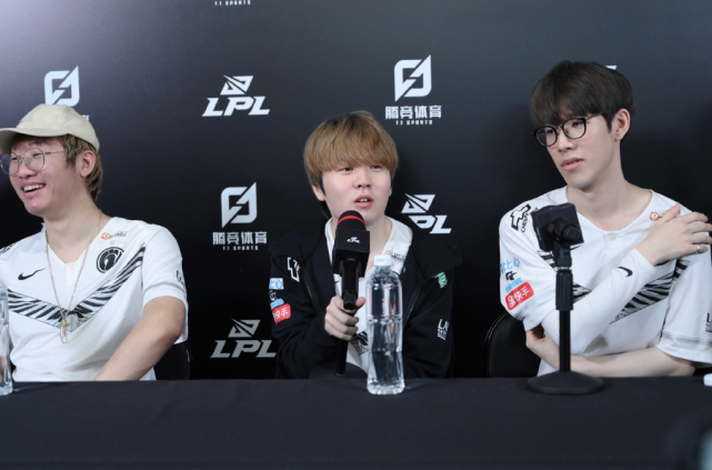 又一次摧毁 又一次摧毁